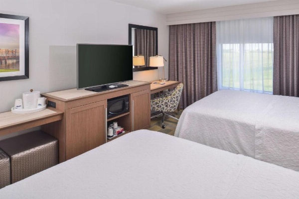 Hampton Inn and Suites Altoona-Des Moines by Hilton image 29